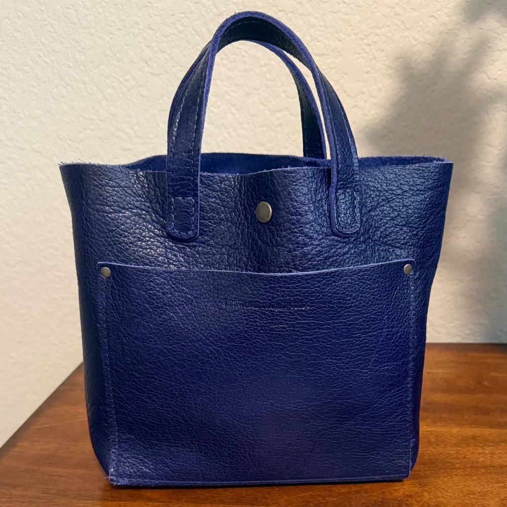 Like new Cobalt Mini CB Snap - Portland Leather